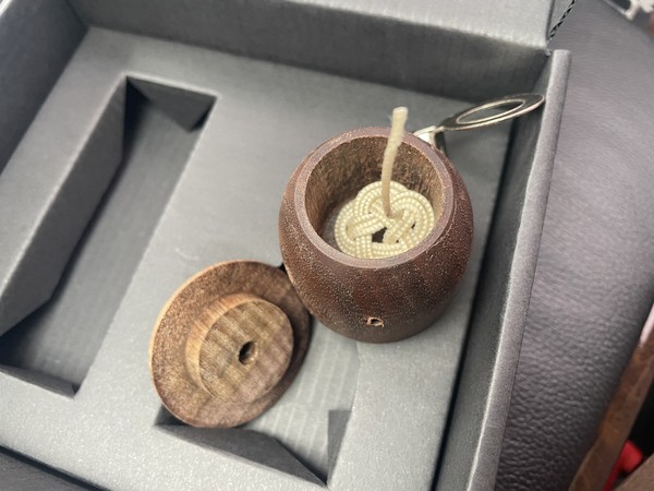 호롱불의 방향방법에서 착안된 디퓨져 @뉴스코리아 김희수 기자