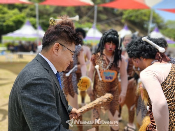 고인돌 축제의 일등공신 원시인들 @뉴스코리아 최신 기자
