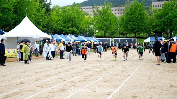 제57회 황해도 체육대회 100m 달리기 출발! @뉴스코리아 박광호 기자