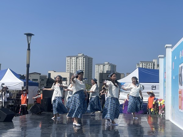 공연중 @뉴스코리아 김희수 기자