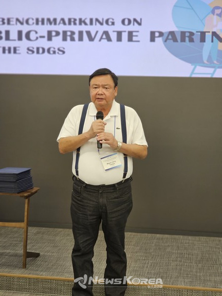  Jerry P Treñas 일로일로 시장. @뉴스코리아 최신 기자