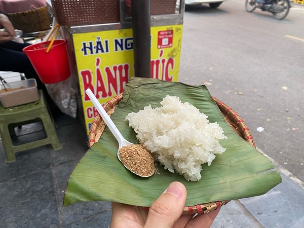 시장앞 길거리 찹쌀밥 @뉴스코리아 이웅연 특파원 