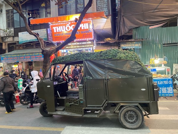 구 도심에서 보는 미군 지프차 @뉴스코리아 이웅연 특파원 
