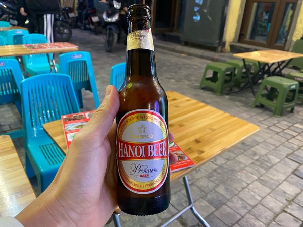 여행자거리의 하노이 맥주 @뉴스코리아 이웅연 특파원 