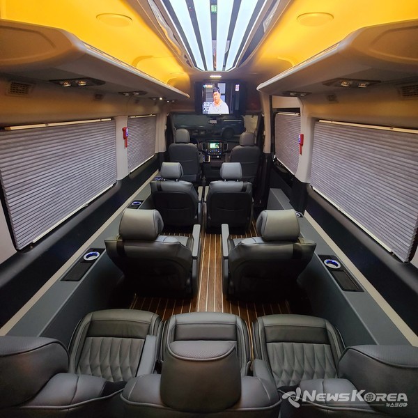 리무진 차량 내부 @뉴스코리아 최신 기자