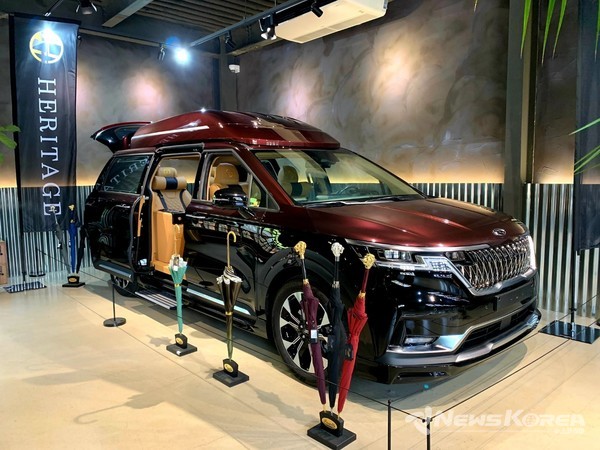 리무진 차량 @뉴스코리아 최신 기자