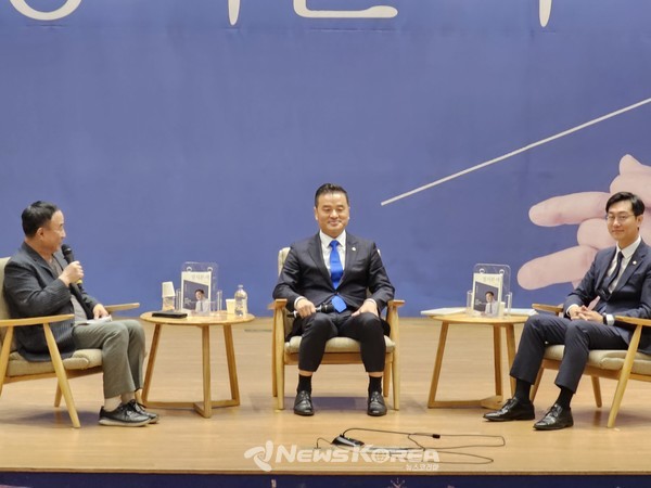 왼쪽부터 개그맨 서승만, 임종성 의원, 장경태 의원 @뉴스코리아 최신 기자