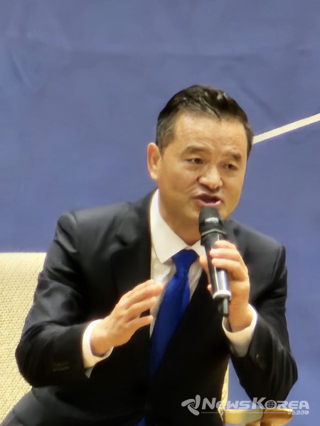 토크콘서트 중인 임종성  의원 @뉴스코리아 최신 기자