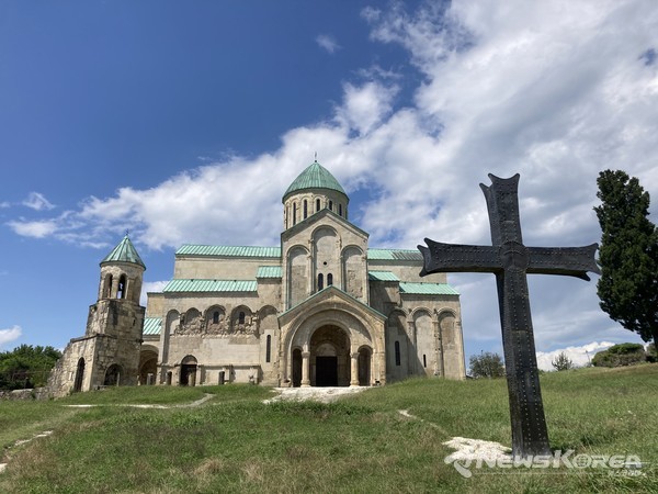 쿠타이시 바그라티 대성당 @뉴스코리아 손다희 특파원