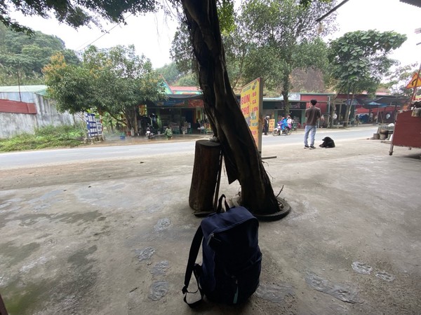 하장가는 미니밴 기다리는중 @뉴스코리아 이웅연특파원 