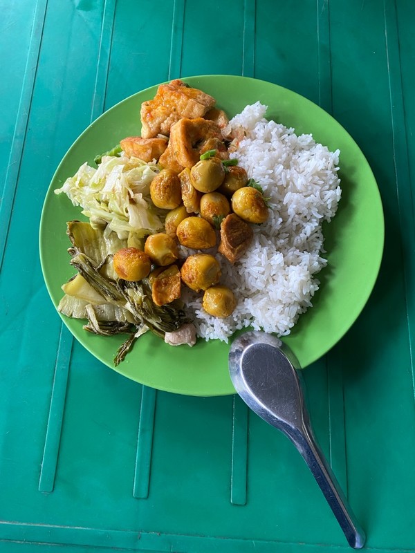 베트남 접시밥 @뉴스코리아 이웅연 특파원 