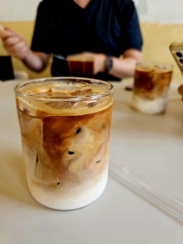 시그니처 유월커피  @뉴스코리아 허승규 기자