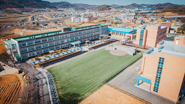 충남 홍성군에 위치한 한국K-POP고 전경  @한국K-POP고