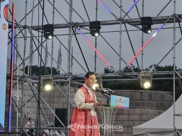 천안 K-컬처 박람회의 개막을 알리는 박상돈 천안 시장의 기념사 @뉴스코리아 권순철 기자