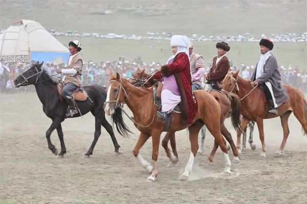 ▲사진 : 이스쿨 축제에서 키르기스스탄 유목민의 생활을 보여주고 있다. @뉴스코리아 포토DB