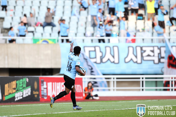 34R 김포전 득점하는 파울리뇨 @천안시티 FC 제공