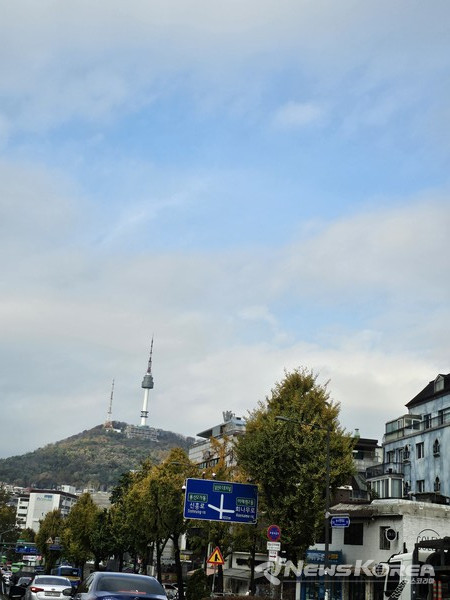 이태원에서 바라본 남산 @뉴스코리아 최성민 기자