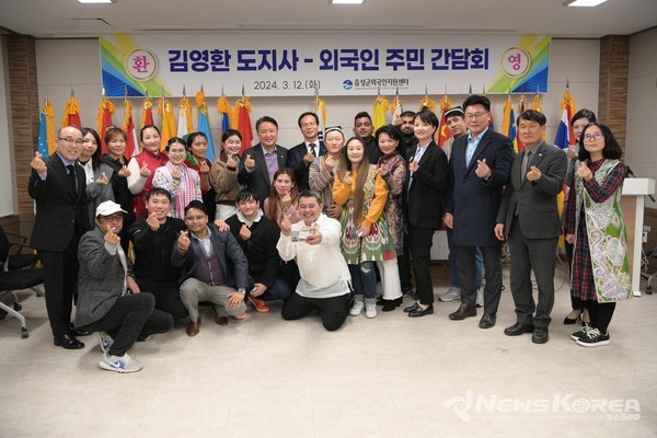 김영환 충북지사가 음성군 외국인 주민과의 간담회에 참석 했다. @음성군 제공