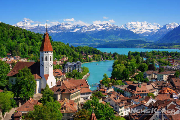 가장 안전한 나라 5위 스위스 ©Shutterstock