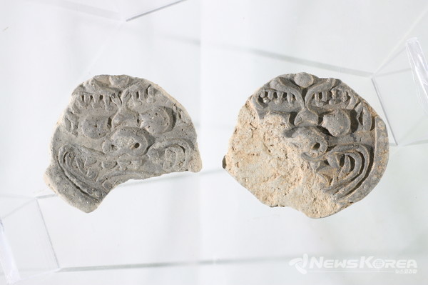 도깨비문양 수막새 @아산시