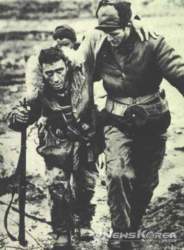 6.25 전쟁 때 부상당한 캐나다군 @뉴스코리아 포토 DB