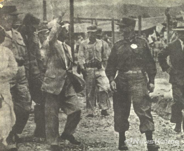 반공포로석방 이승만 시찰 @뉴스코리아 포토 DB