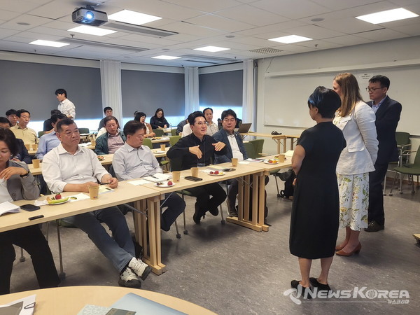 31일 스웨덴 스톡홀름 마닐라특수학교 방문 @아산시