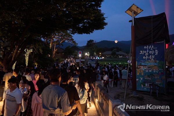 박경귀 시장 “외암마을 야행, 아름다운 추억의 밤으로 기억되길” @아산시