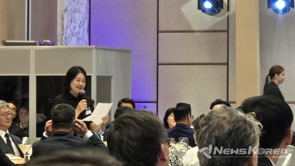 ▲소감 발표를 하고있는 김은정 타슈켄트 한인유치원장- @뉴스코리아 신현권 특파원