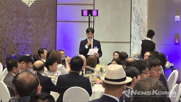 ▲소감발표를 하고 있는 강래경 우즈베키스탄 유학생회장- @뉴스코리아 신현권 특파원