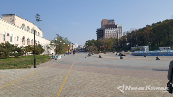 ﻿옛한인들의 첫거주지이자 개척지로 블라디보스톡의 번화가인 해양공원 @뉴스코리아 최신 특파원