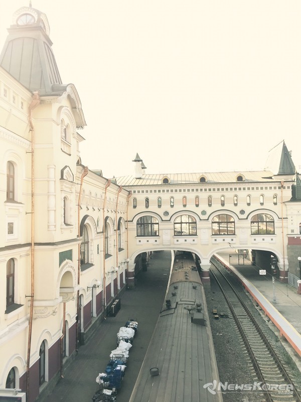 9,288Km 시베리아 횡단열차의 종착지이자 시발점으로 영화 태풍의 촬영 장소이기도 한 블라디보스톡역, @뉴스코리아 최신 특파원