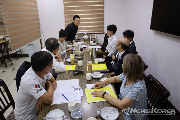 아리랑요양원 운영위원회가 열리고 있다. @뉴스코리아 신현권 특파원