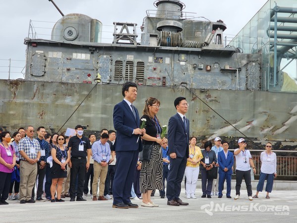 평택 서해수호관을 찾아 헌화하는 세계한인정치인들 @재외동포협력센터