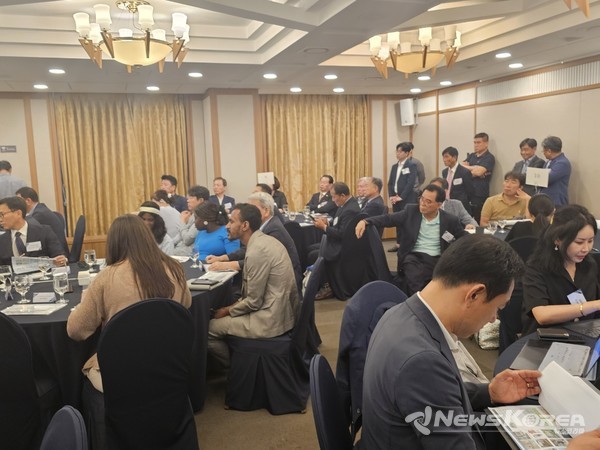 27일(화) 한국프레스센터에서 유시티 배터리 상용화 성공 관련 기자회견이 열리고 있다 @뉴스코리아 최신 기자