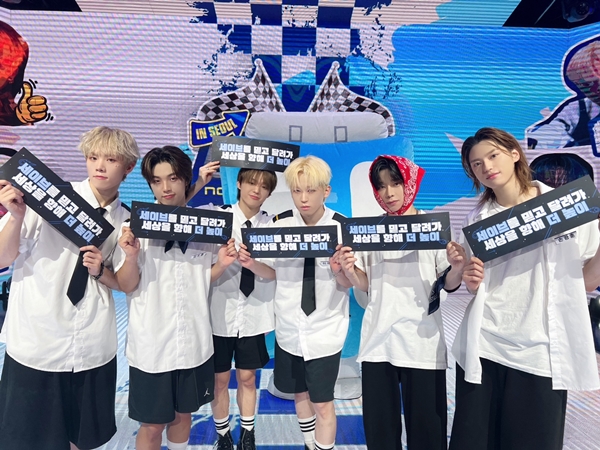 청량함과 카리스마를 갖춘 5세대 완성형 보이그룹 '엔카이브'   @오브문스튜디오