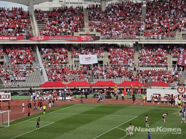 고양종합운동장 @뉴스코리아 최신 기자