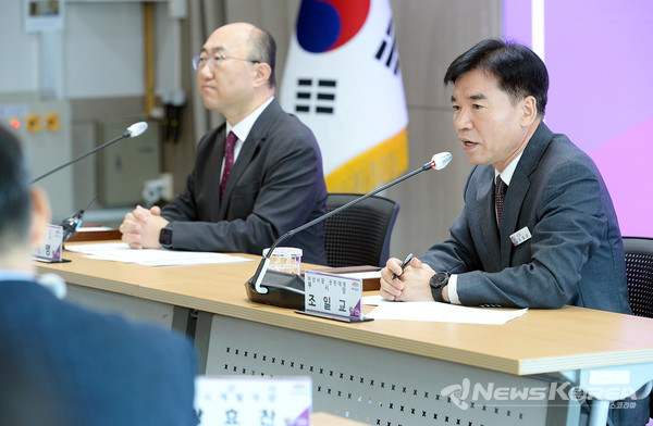 아산시장 보궐선거까지 조일교 아산부시장이 아산시장 권한대행으로 직무를 대신한다. @충청남도