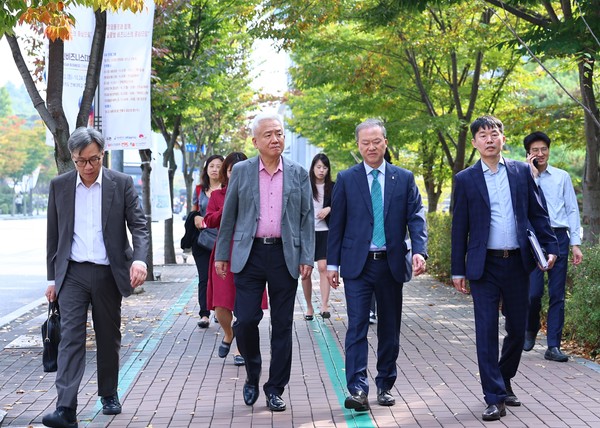 전북 전주시 세계한인비즈니스대회장 2차 점검하는 이상덕 재외동포청장 @재외동포청