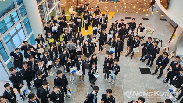 수원하이텍고등학교, 일본 가고시마정보고등학교와 교류 @뉴스코리아 김성덕 기자