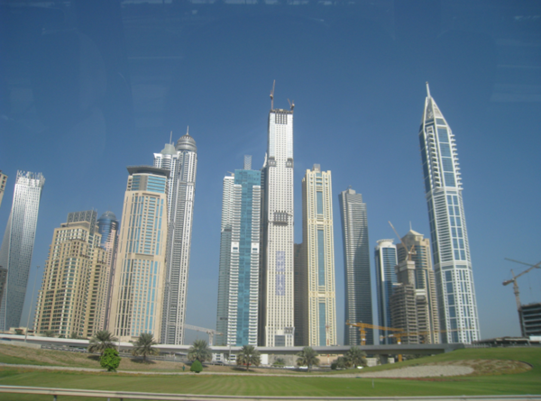 탄소, 쓰레기, 자동차 없는 3무 도시를 표방하고 있는 아부다비 마스다르 시티   @야나트립