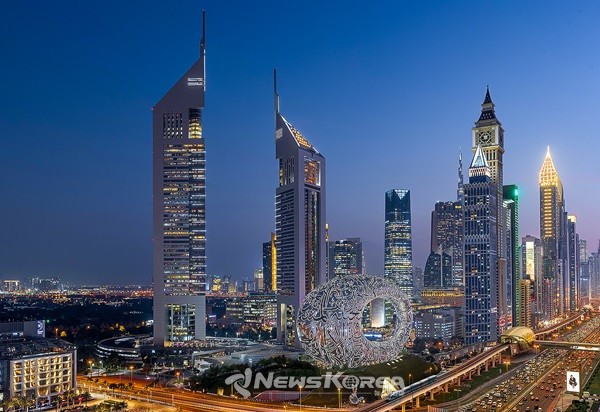 쥬메이라 에미레이츠 타워 호텔 전경   @야나트립