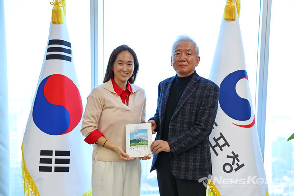 11월 6일 하와이연가 이진영 감독과 만난 이상덕 재외동포청장 @재외동포청