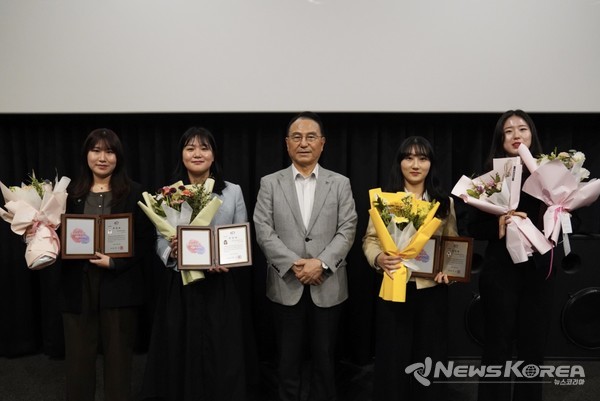 천안시는 지난 16일 롯데시네마 천안불당에서 자립준비청년 토크콘서트를 진행했다.  @천안시