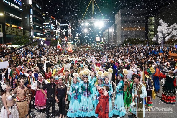 ‘천안흥타령춤축제 2024’가 지난 9월 25일부터 29일까지 천안종합운동장과 시 일원에서 열렸다.  @천안시