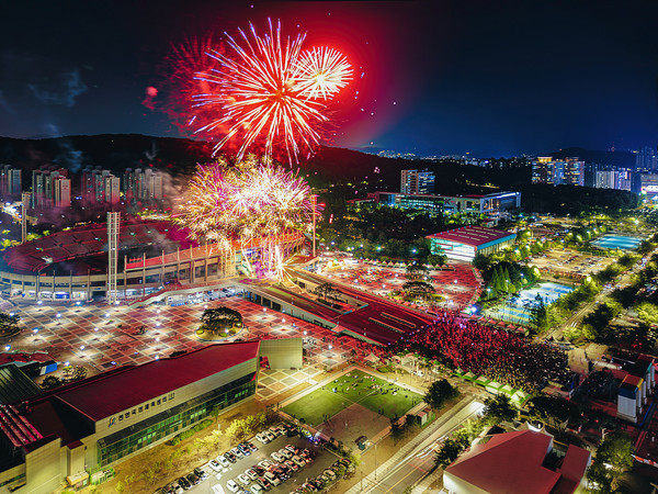 최우수상을 수상한 박상진 씨의 '젊음, 열정 그리고 천안!' @천안시