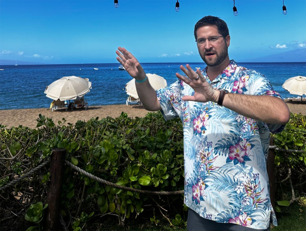 거액을 들여 리조트 전체를 레노베이션 한 과정을 설명하는 조쉬(Josh) 웨스틴 마우이의 총지배인   @팜투어