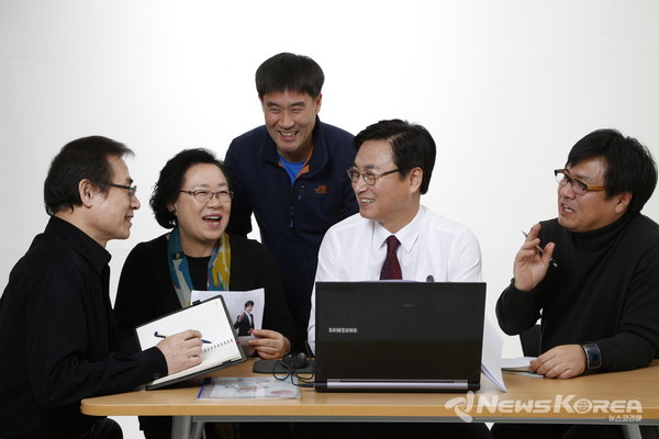 희망을 심어주는 "변호사 정경모" @뉴스코리아 인물 DB