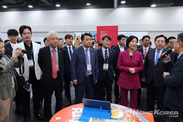 제23차 세계한인비즈니스대회 기업전시회 @재외동포청