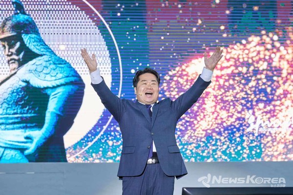 오세현 아산시장의 ‘이순신 축제’ 개막식 선언 모습 @아산시